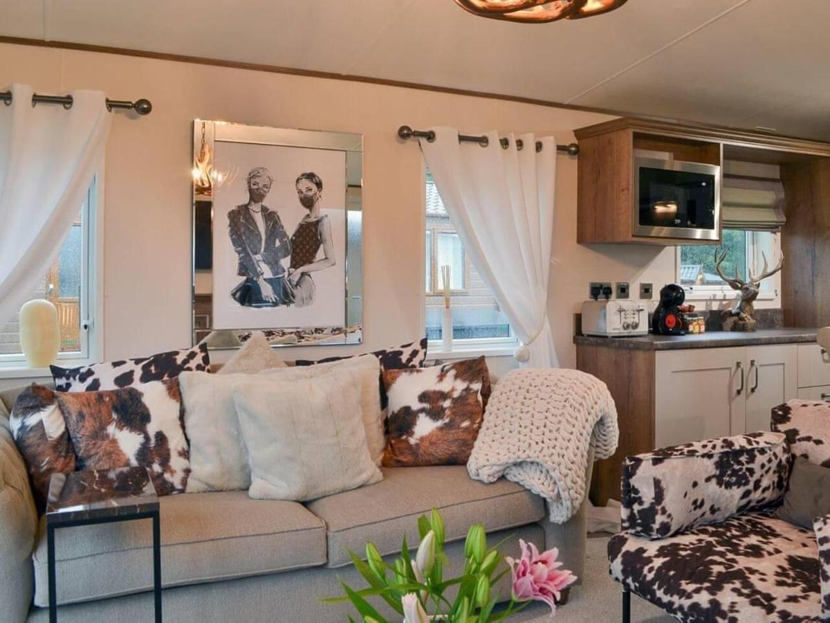 Luxury Boutique Style Lodge With Hot Tub Bridlington Buitenkant foto